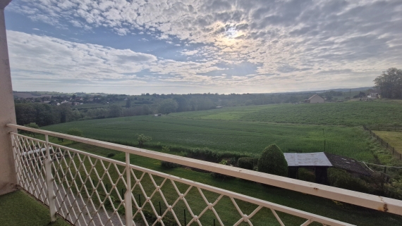 Saint-Germain-des-fossés Appartement T3 67m² 